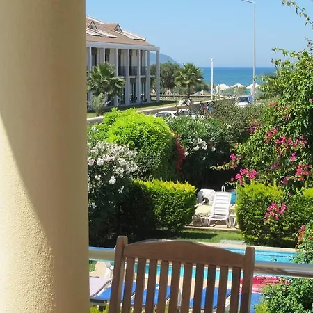 Sunset Beach Club Oyster 07 * פאטהיה